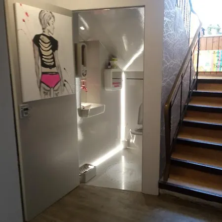 Crazy Guest house